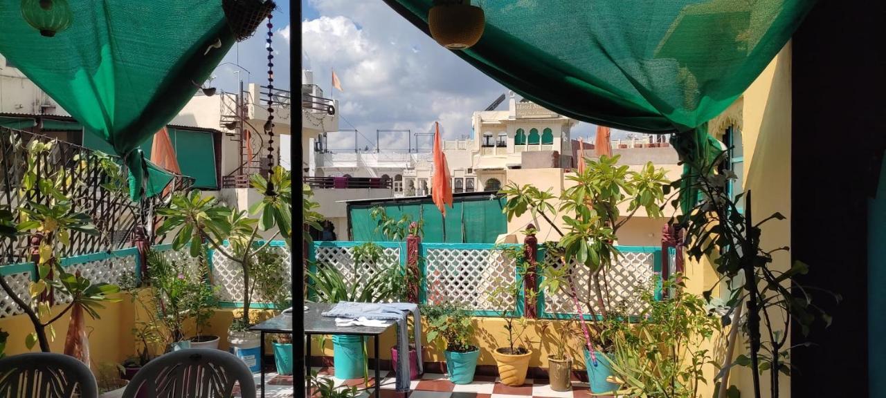 Black Pepper Home Stay อุเดเปอร์ ภายนอก รูปภาพ