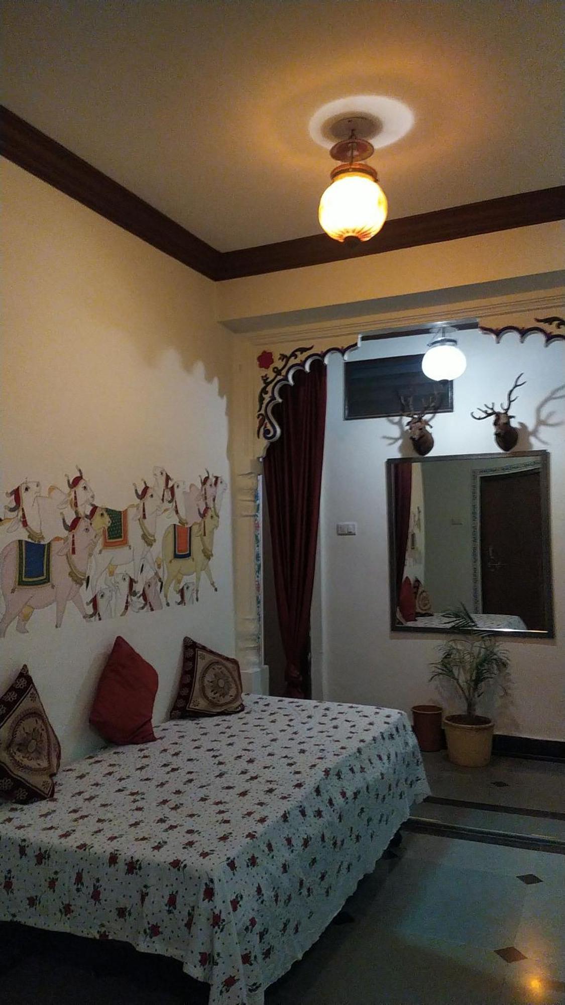 Black Pepper Home Stay อุเดเปอร์ ภายนอก รูปภาพ